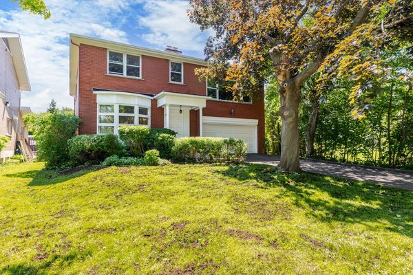 180 Avenue Glengarry, photo 2