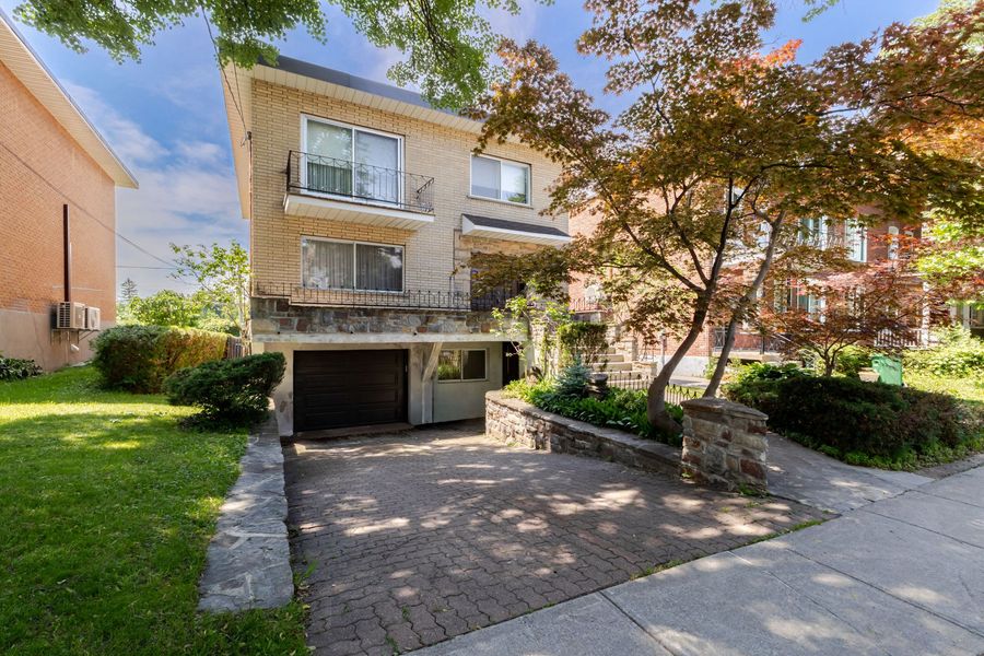 4620 Madison, photo 1